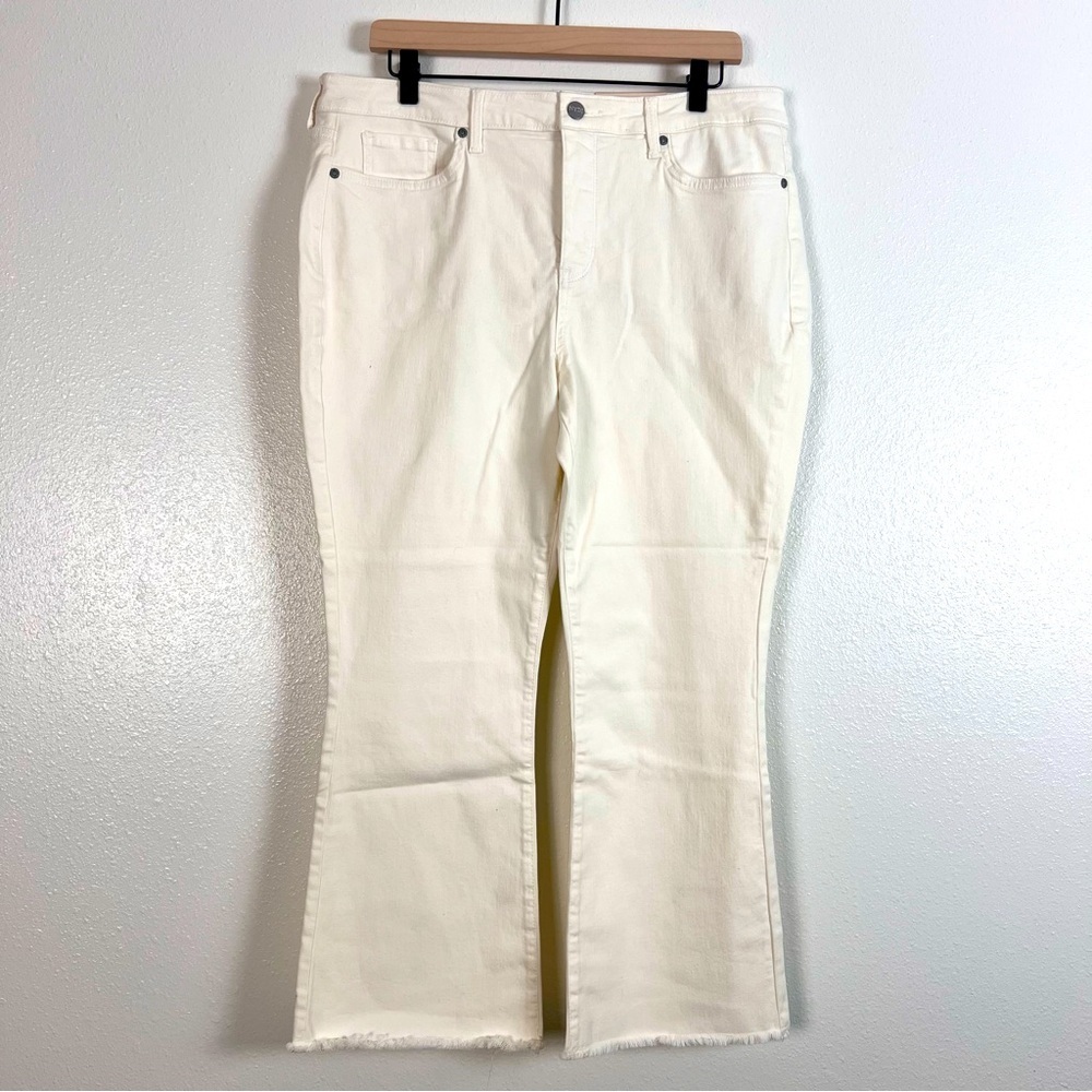 NWT NYDJ Fiona Slim Flare Ankle Length